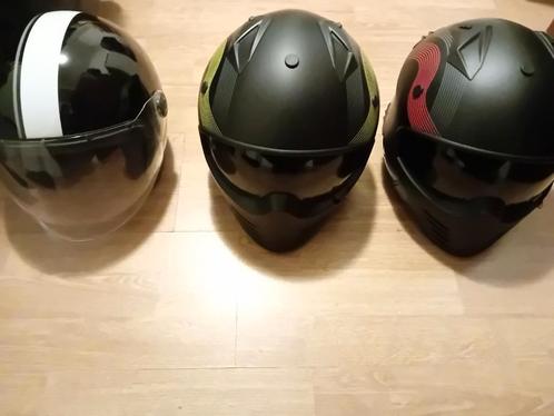 3 scooter helms te koop