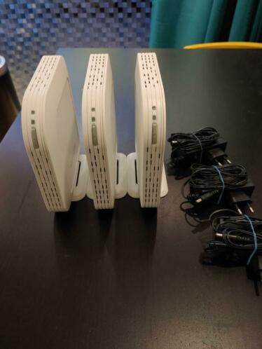 3 x KPN WiFi versterker  access point