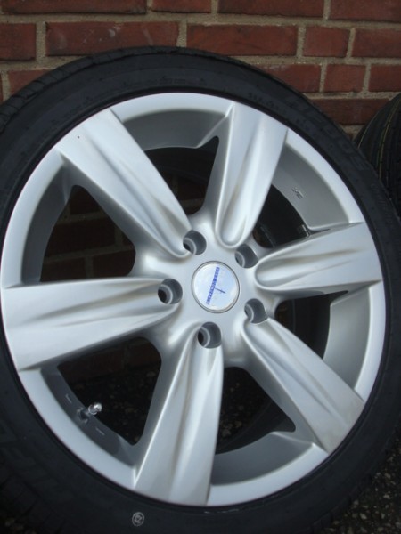 17''inch Devino Velgen en Banden Steek 5x112