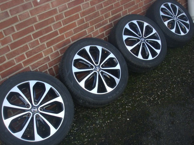 18’’Inch Originele Nissan Qashqai Velgen en Banden 5x114.3