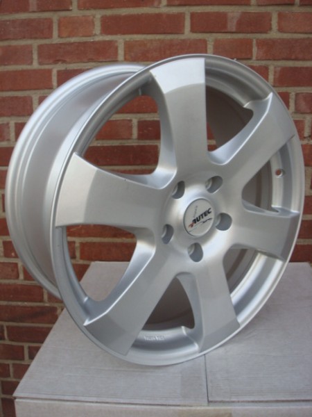 18'' inch Autec 5x120 8.0 J ET55 Naaf 65,1