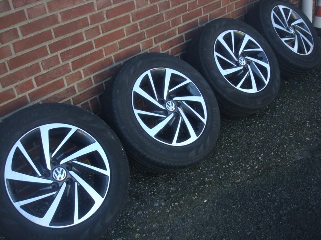 17’’Inch Originele VW Woodstock Velgen en Banden 5x112