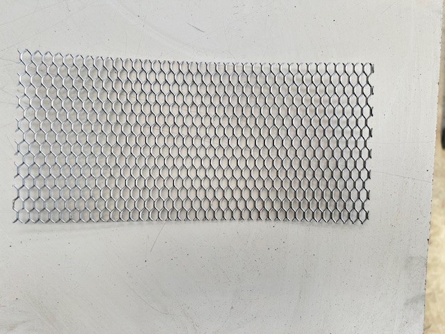 Door panel grilles for Maserati Indy
