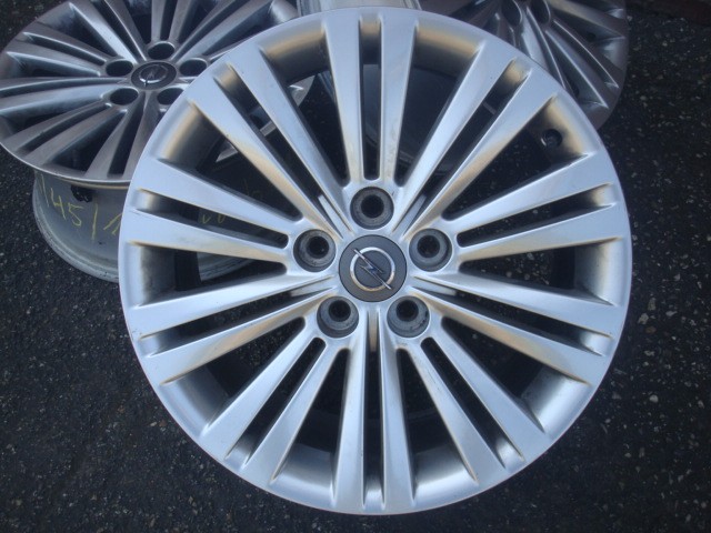 18 inch Origineel Opel Insignia Twin spoke velgenset 5x120