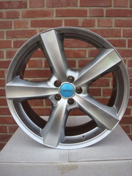 19 Inch Dezent Velgen Nieuwe Set Steek5x100
