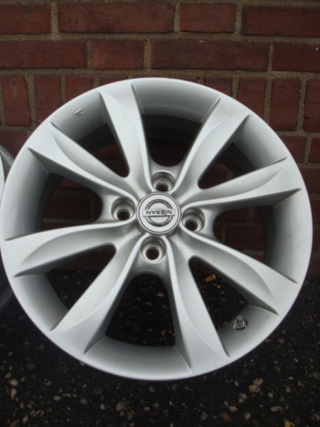 17'' Originele Nissan Velgen 4x100