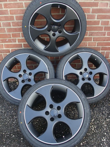 18'' Inch GTI Black Velgen en Banden Steek 5x112