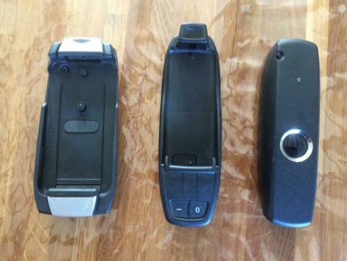 3x cradle mercedes of vw, i phone 4, nokia 6300, bluetooth