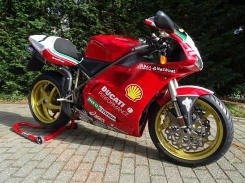 3x Ducati 916 voor de liefhebberverzamelaar.