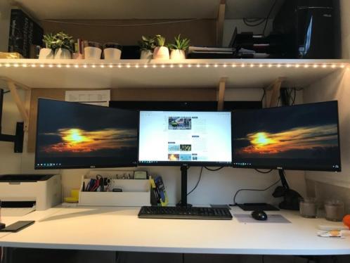 3x nette Dell u2414h Full-HD 1080 IPS daisy chain met steun