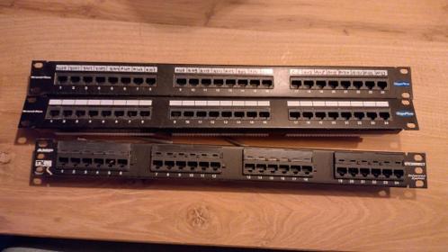 3x Patchpanel 24ports