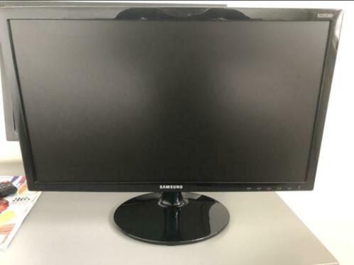 3x Samsung hdmi monitor 24inch