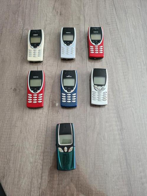 3x zeldzame retro nokia 8210 in diverse kleuren