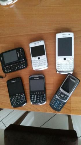 4 blackberry039s en 2 samsung