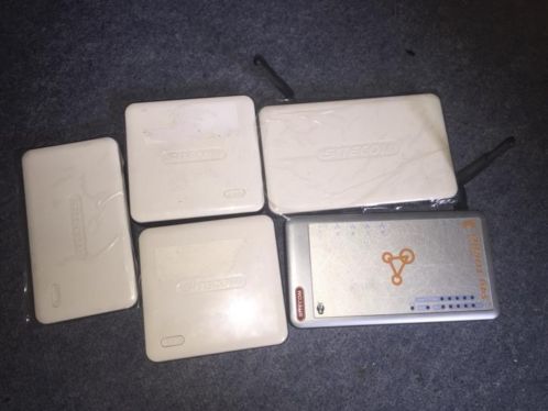 4 routers, 1 repeater