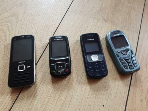 4 telefoons