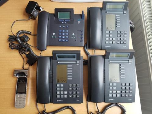 4 telefoons  DECT-telefoon  centrale  kabels e.d.