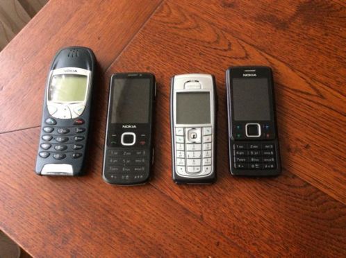 4 telefoons Nokia 