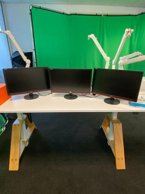 4 x AOC Freesync Monitor - AOC G2260VWQ6 Rood, Zwart