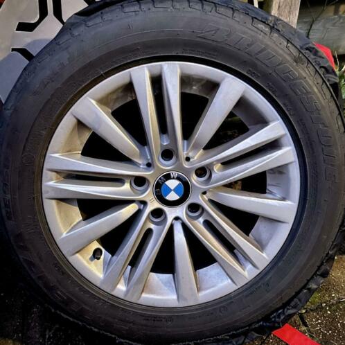 4 x BMW 16 inch styling 283 velgen  Bridgestone banden