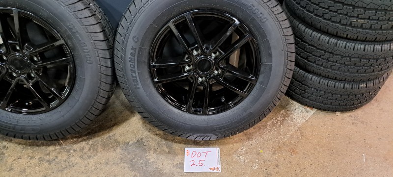 Caravan sportvelgen hoogglans zwart nieuw 