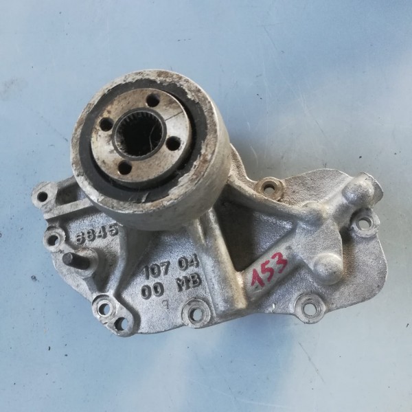 Engine block front cover for Maserati Quattroporte series 3 type AM330