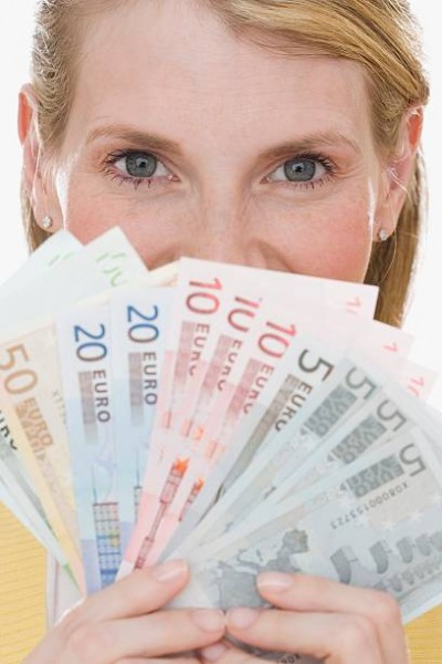 Realiseer uw projecten in de landbouw, vastgoed, handel, commercie en industrie