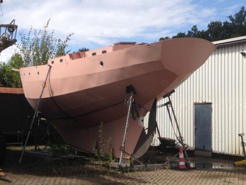45 ft Alan Pape Packet Yacht casco 2 master deels ingebouwd