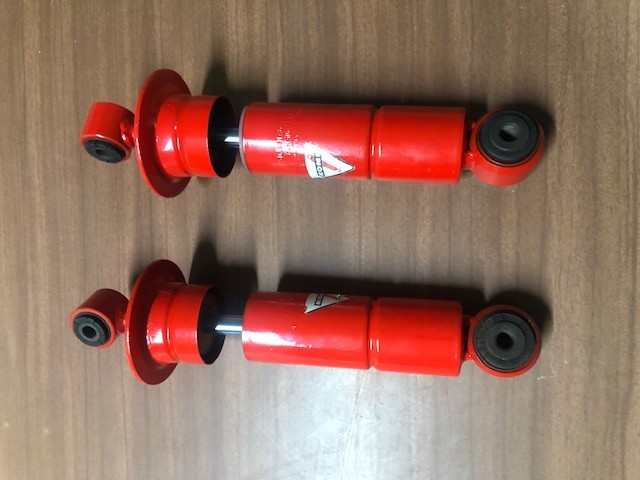 Front shock absorbers for Ferrari F40