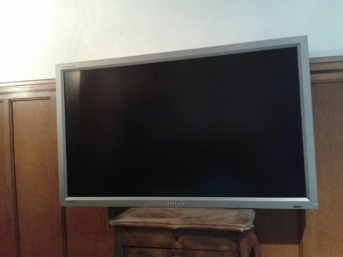 46 Inch Samsung Monitor