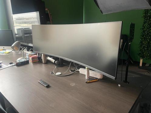 49 inch Ultrawide Curved Monitor 144Hz incl. beugel