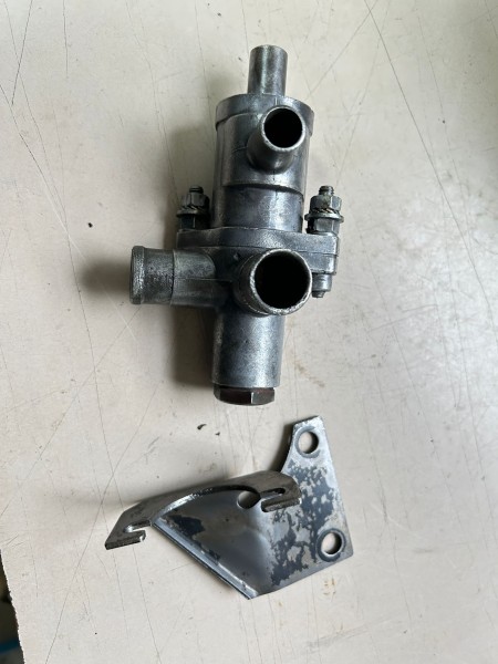 Idle control valve for Citroen SM