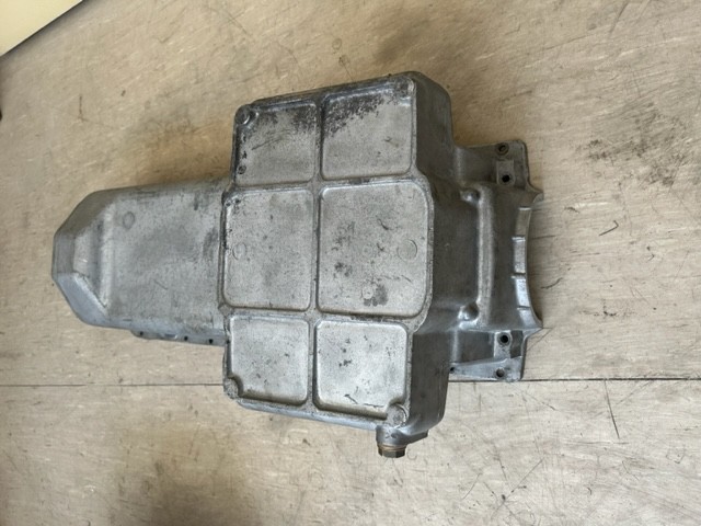 Aluminium oil sump Jaguar Mk2 