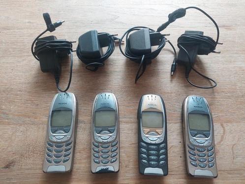 4x Nokia 3210 met opladers