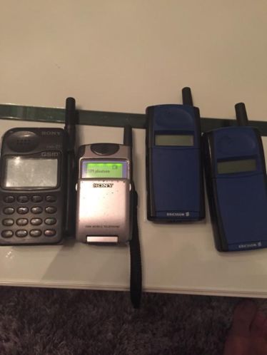 4x Retro Sony en Ericsson Z1 Z5 GF768