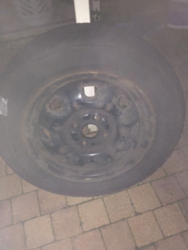 4x stalen velg met winterbanden