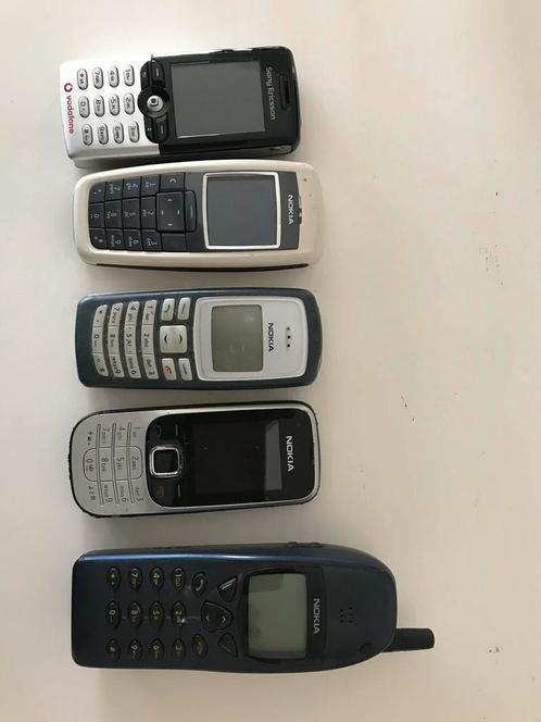 5 mobiele NOKIAS