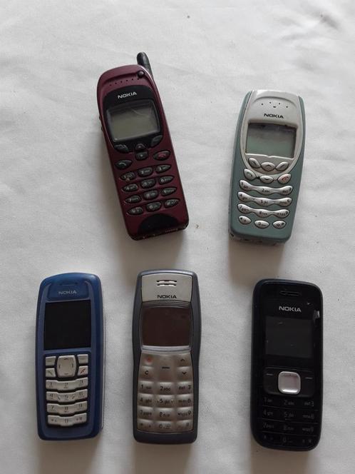 5 Nokia telefoons