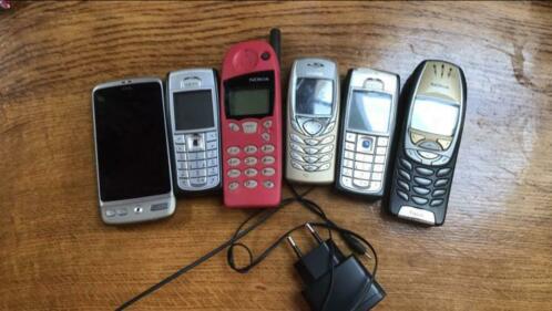 5 Nokias en HTC telefoon