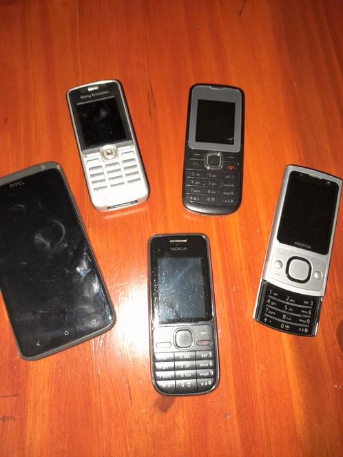 5 oude mobieltjes voor verzamelaar