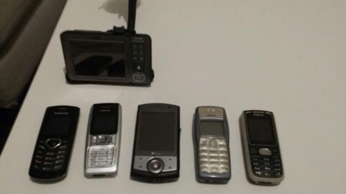 5 telefoons en een pocket pc voor de handige Harry