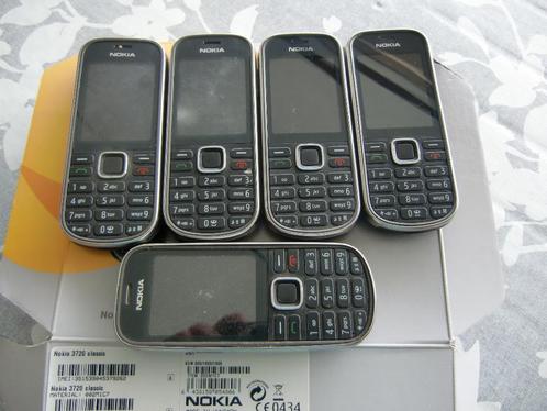 5 x Nokia 3720 Classic