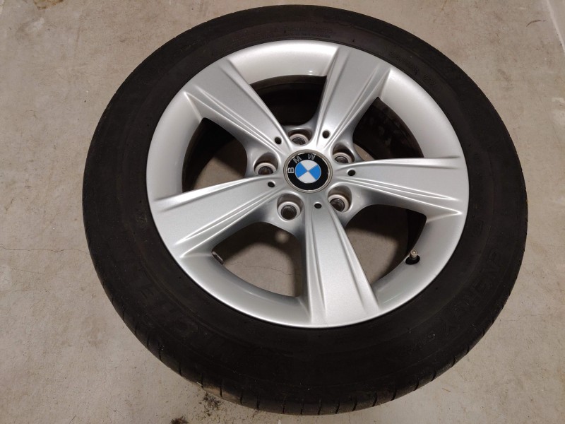 Original BMW style 376 aluminum velgen met Michelin sommerbanden