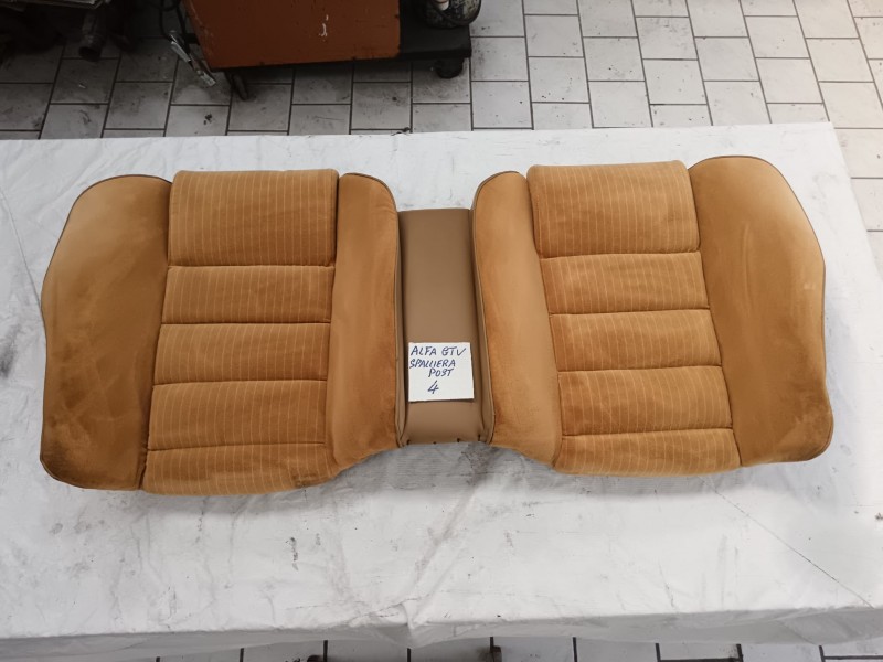 Rear seat Alfa Romeo GTV