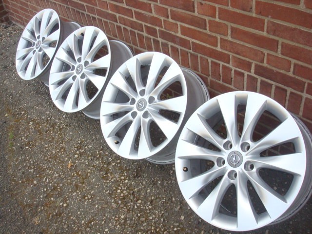 18 inch Originele GTC Opel Velgen Steek 5x115