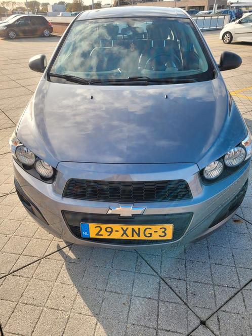 5850 euro Chevrolet Aveo 66085 km bjr 2012