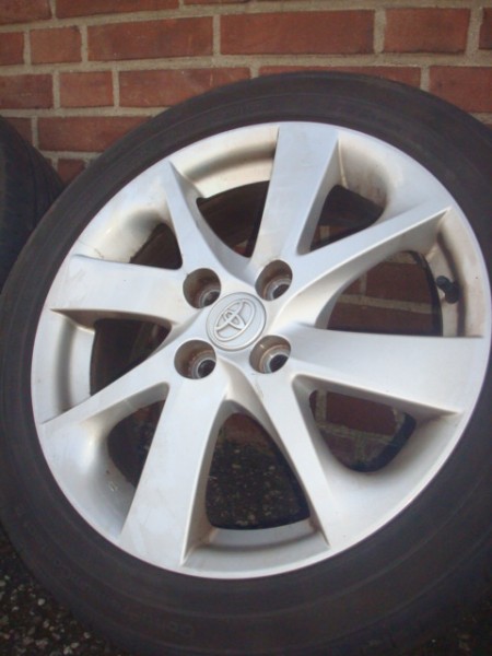 16”inch Toyota Yaris lichtmetalen velgen met Banden 4x100