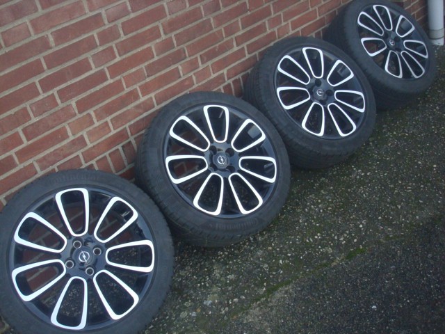 17 inch Origineel Opel Adam Black Velgenmet Banden 4x100