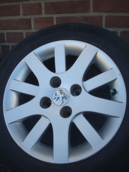 15 Inch Hockenheim Velgen Peugeot 207 CC 4x108