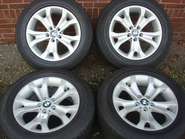 18 Inch Orginaal BMW Velgen en Banden Steek 5x120